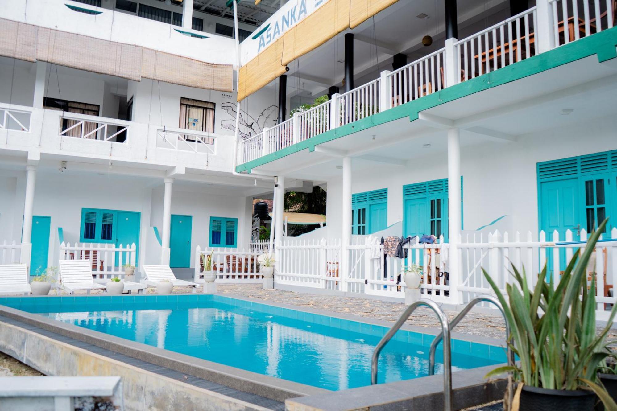 Bed and Breakfast Asanka Surf House & Resturant Midigama East Zewnętrze zdjęcie